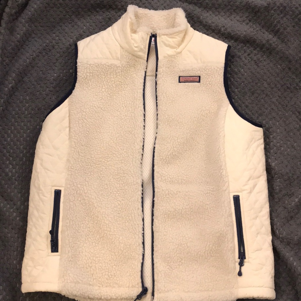 vineyard vines vest